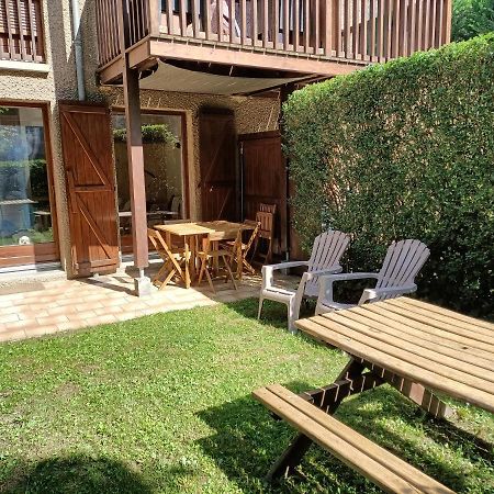 T2 Centre Avec Jardinet Apartment Bagneres-de-Luchon Ngoại thất bức ảnh