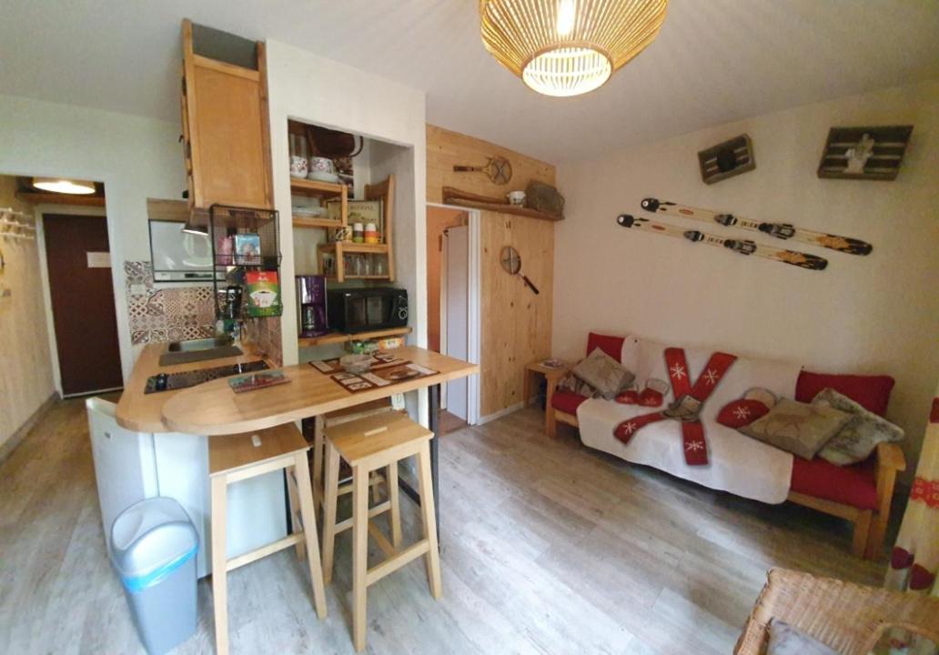 T2 Centre Avec Jardinet Apartment Bagneres-de-Luchon Ngoại thất bức ảnh